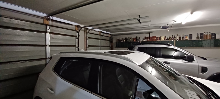 2 Bedroom Property for Sale in Terra Nova Mpumalanga