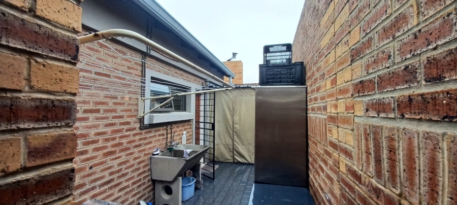 2 Bedroom Property for Sale in Terra Nova Mpumalanga