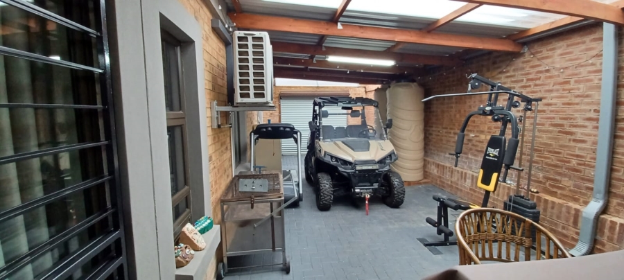 2 Bedroom Property for Sale in Terra Nova Mpumalanga