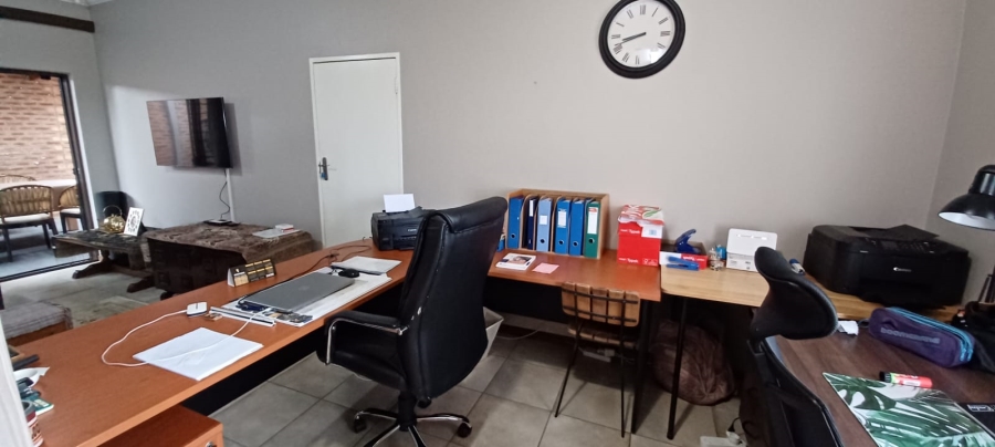 2 Bedroom Property for Sale in Terra Nova Mpumalanga