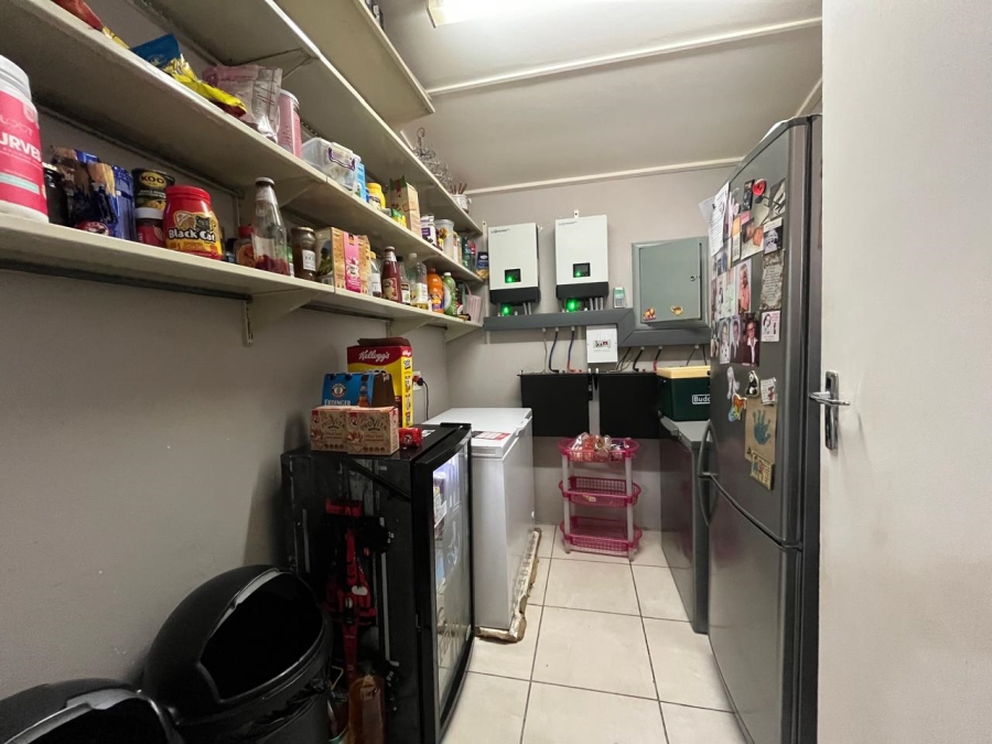 4 Bedroom Property for Sale in Standerton Mpumalanga