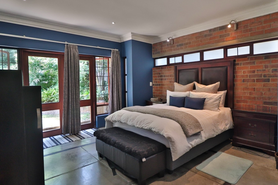 5 Bedroom Property for Sale in West Acres Mpumalanga