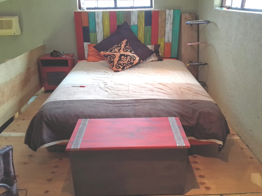 5 Bedroom Property for Sale in West Acres Mpumalanga