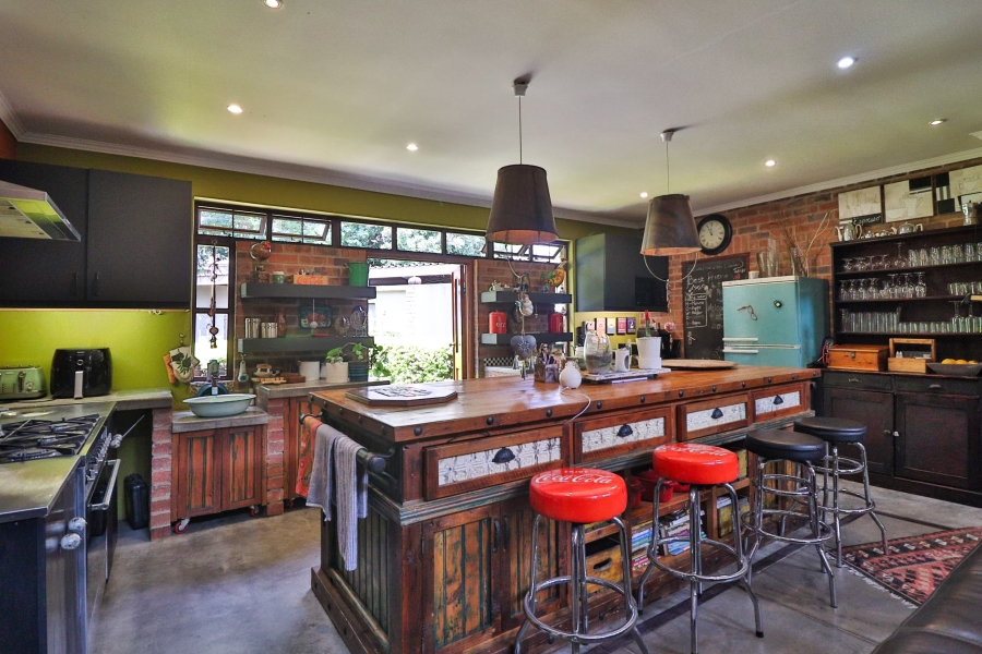 5 Bedroom Property for Sale in West Acres Mpumalanga