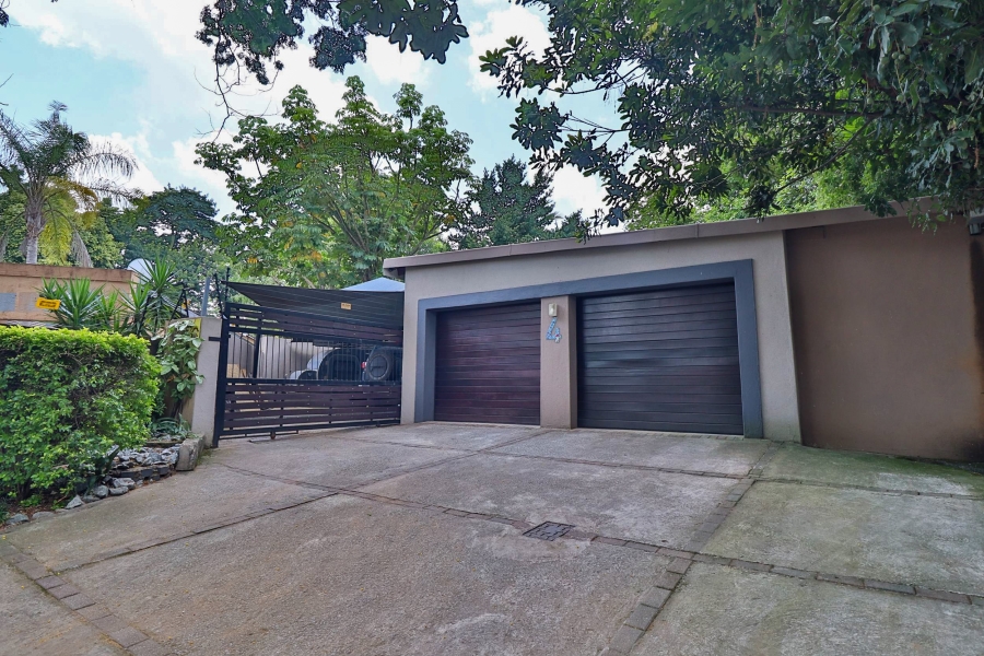 5 Bedroom Property for Sale in West Acres Mpumalanga