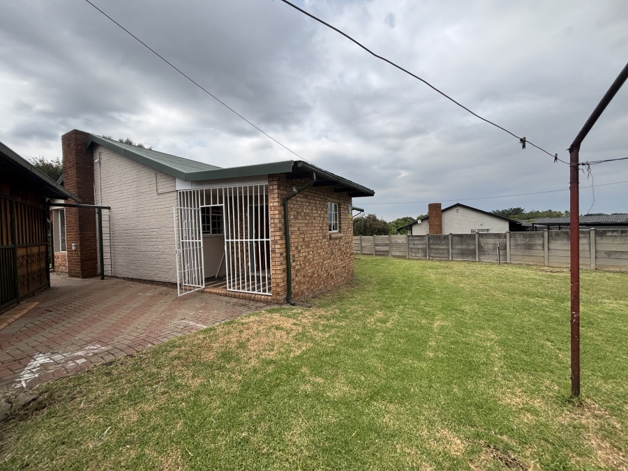 3 Bedroom Property for Sale in Witbank Ext 16 Mpumalanga