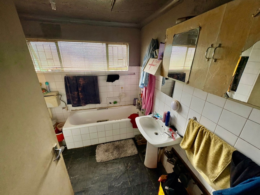 3 Bedroom Property for Sale in Volksrust Mpumalanga