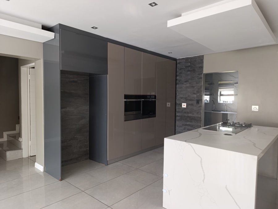 4 Bedroom Property for Sale in Ben Fleur Mpumalanga