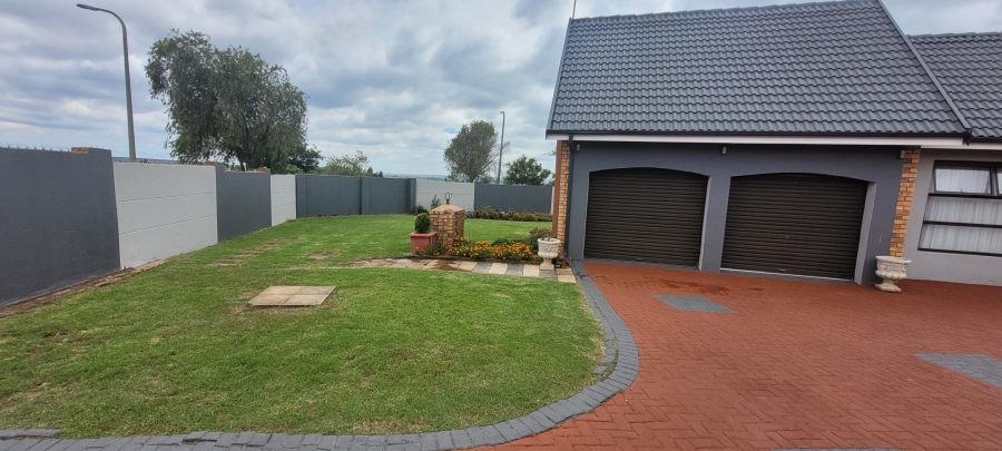 4 Bedroom Property for Sale in Dennesig Mpumalanga