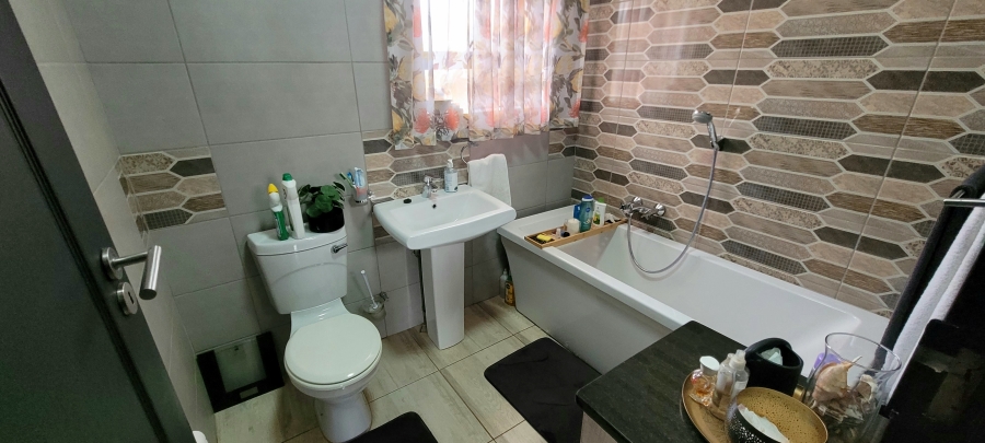 4 Bedroom Property for Sale in Dennesig Mpumalanga