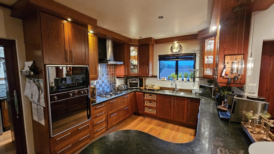 4 Bedroom Property for Sale in Reyno Ridge Mpumalanga