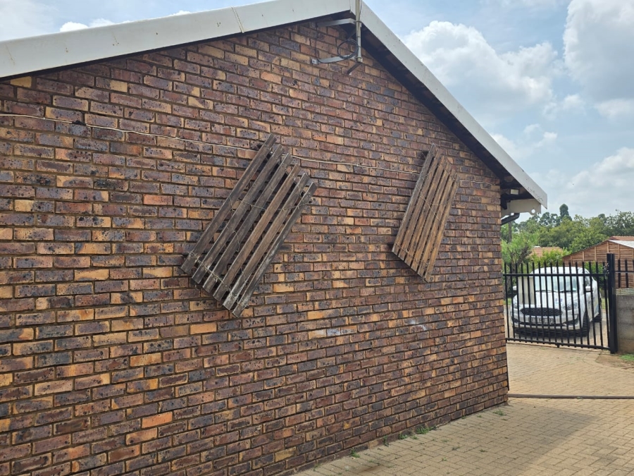 2 Bedroom Property for Sale in Mineralia Mpumalanga