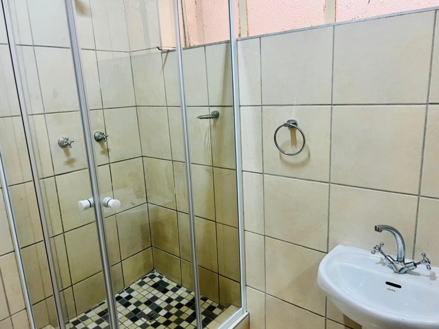 To Let 2 Bedroom Property for Rent in Witbank Mpumalanga