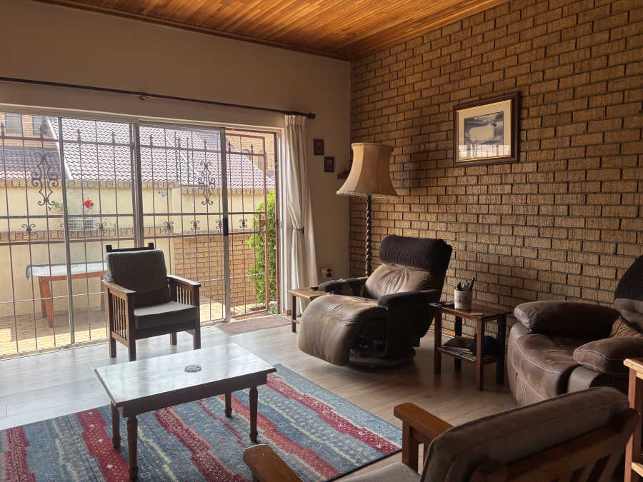 4 Bedroom Property for Sale in Die Heuwel Mpumalanga