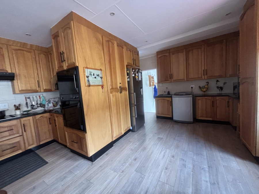 4 Bedroom Property for Sale in Die Heuwel Mpumalanga