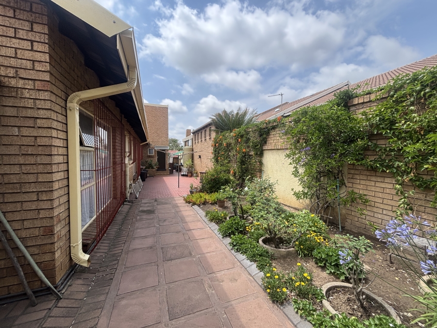 4 Bedroom Property for Sale in Die Heuwel Mpumalanga