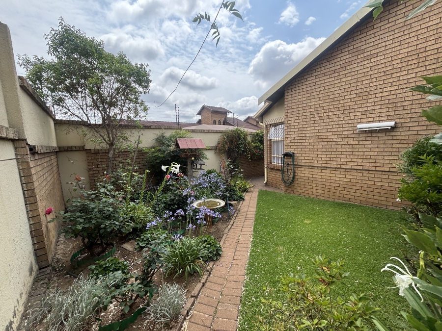 4 Bedroom Property for Sale in Die Heuwel Mpumalanga