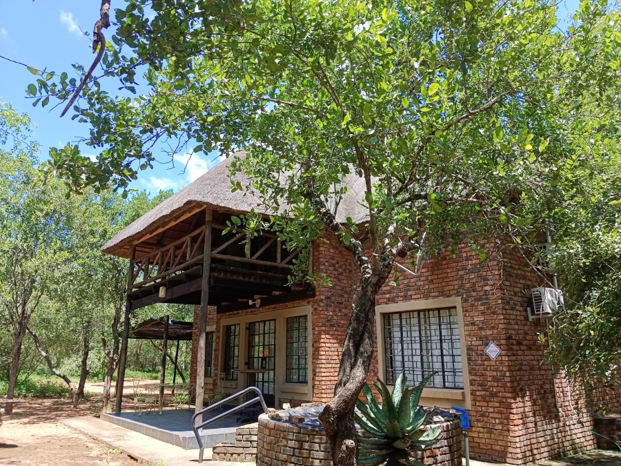 2 Bedroom Property for Sale in Marloth Park Mpumalanga