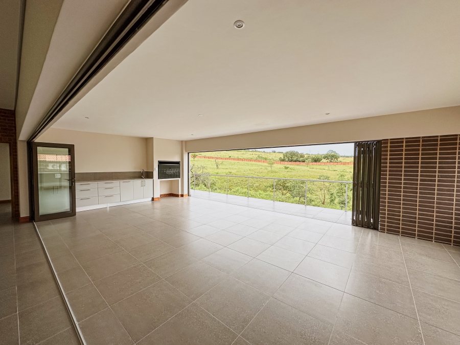 4 Bedroom Property for Sale in Bateleur Estate Mpumalanga