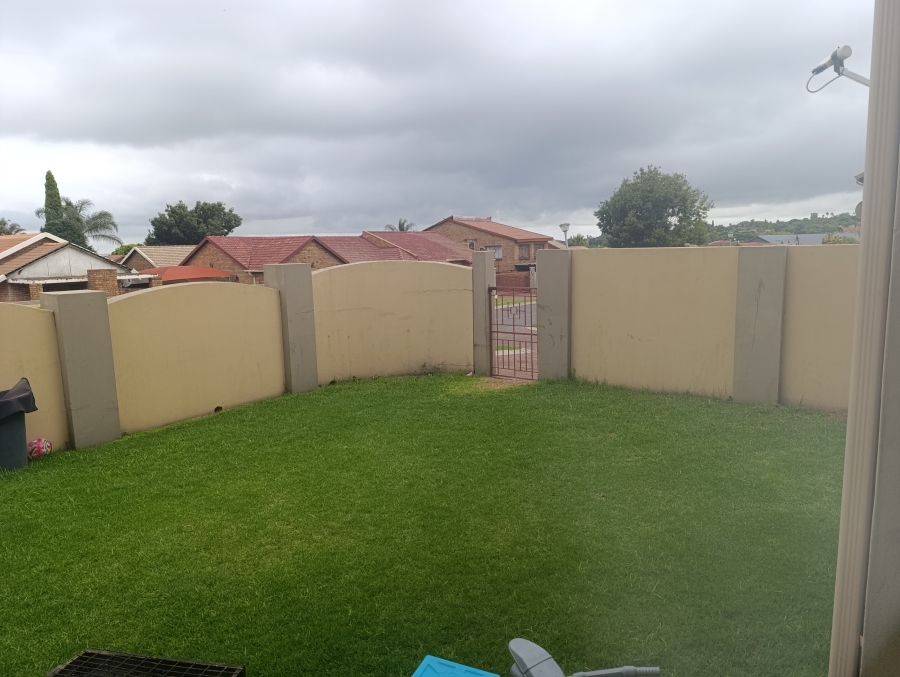 2 Bedroom Property for Sale in Reyno Ridge Mpumalanga