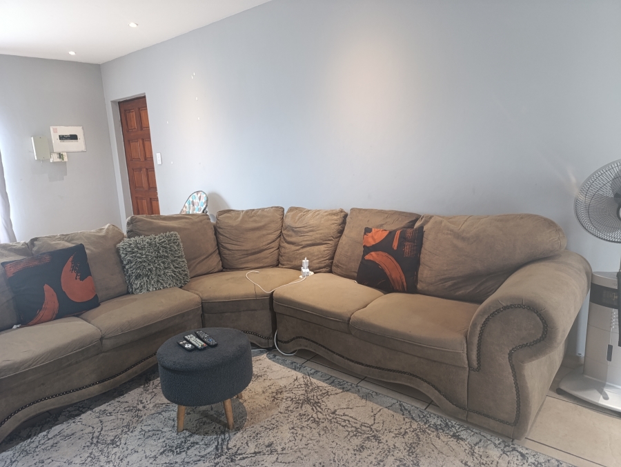 2 Bedroom Property for Sale in Reyno Ridge Mpumalanga