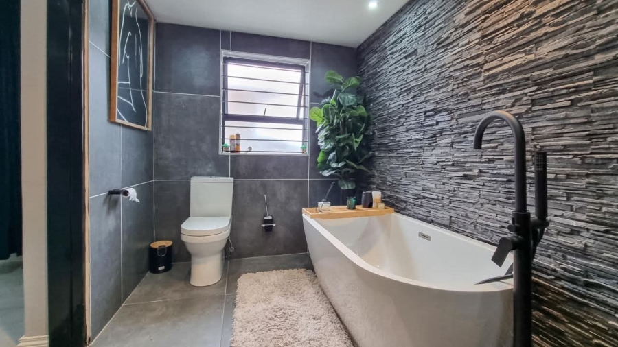 4 Bedroom Property for Sale in Rockdale Mpumalanga