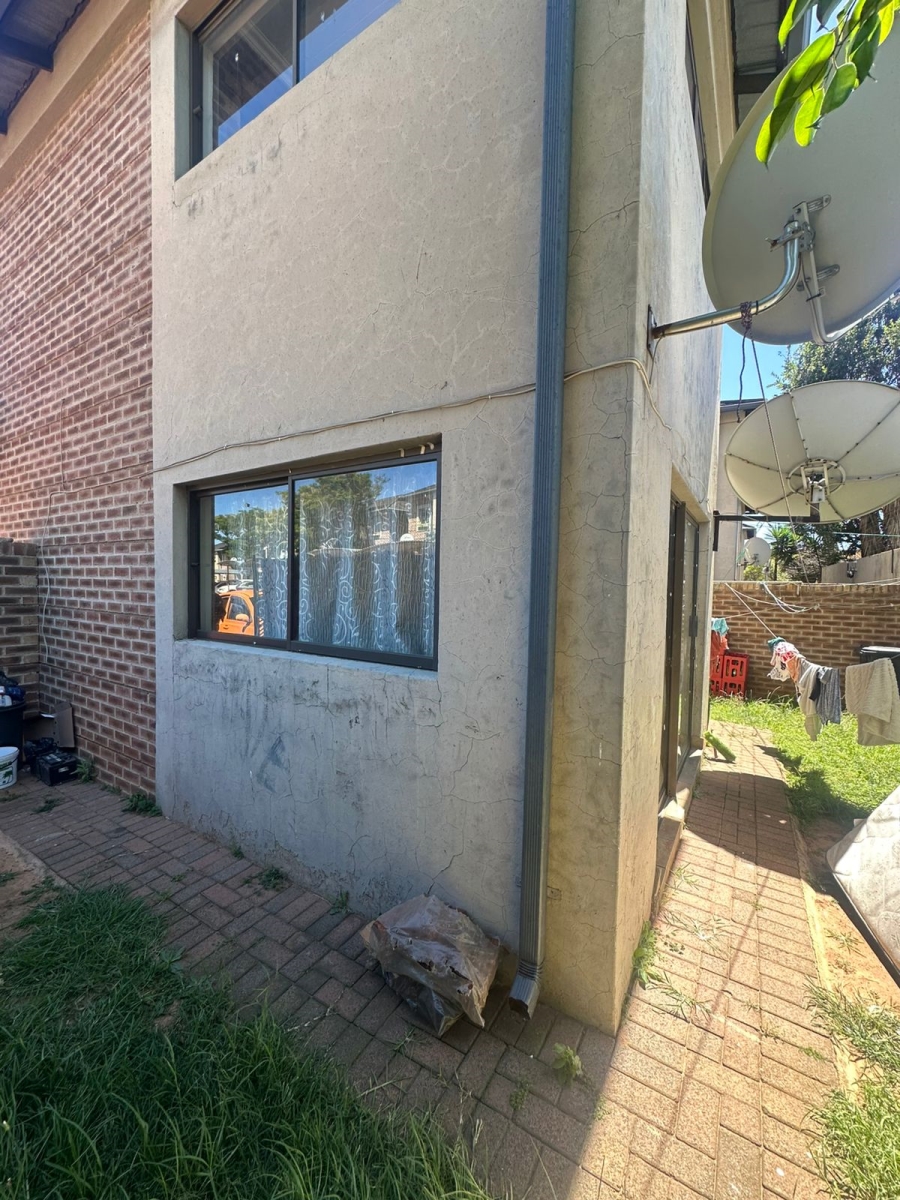 2 Bedroom Property for Sale in Del Judor Ext 10 Mpumalanga