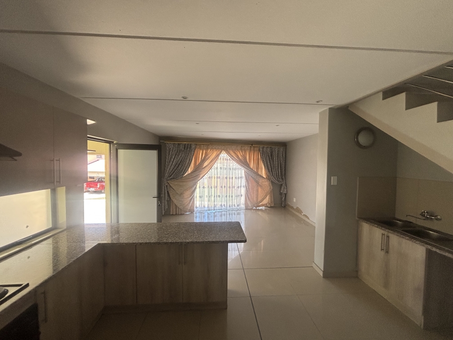 3 Bedroom Property for Sale in Jackaroo Park Mpumalanga
