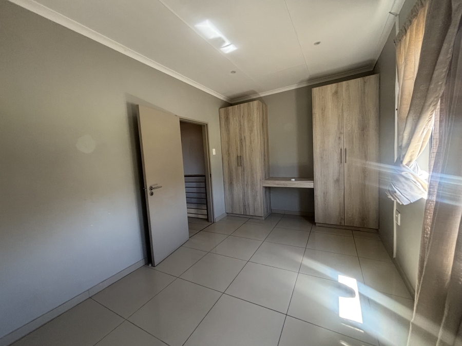 3 Bedroom Property for Sale in Jackaroo Park Mpumalanga