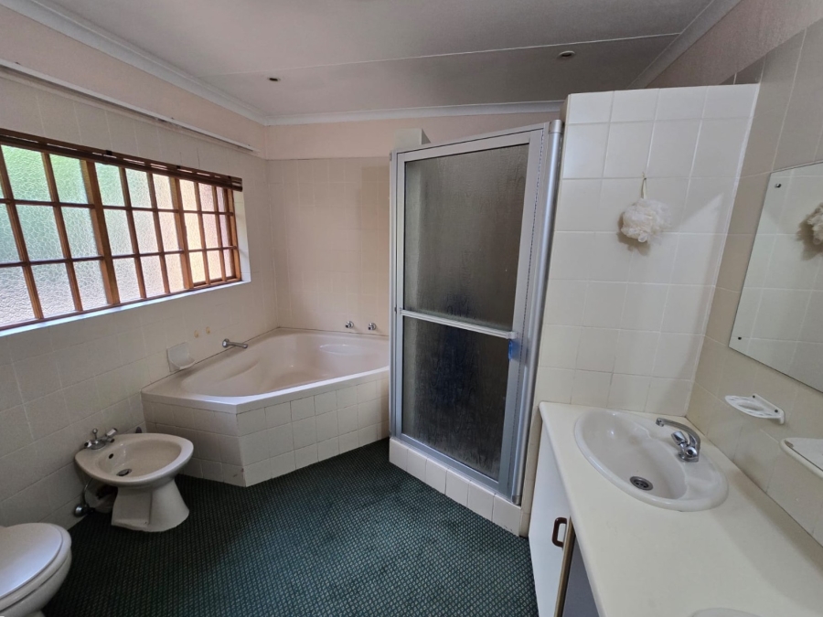 4 Bedroom Property for Sale in Aerorand Mpumalanga