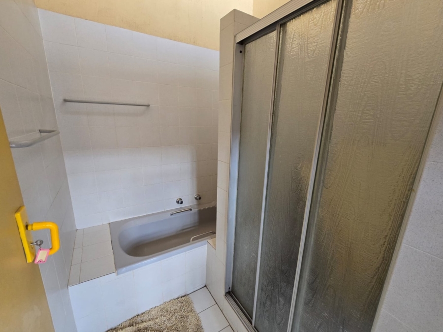 4 Bedroom Property for Sale in Aerorand Mpumalanga