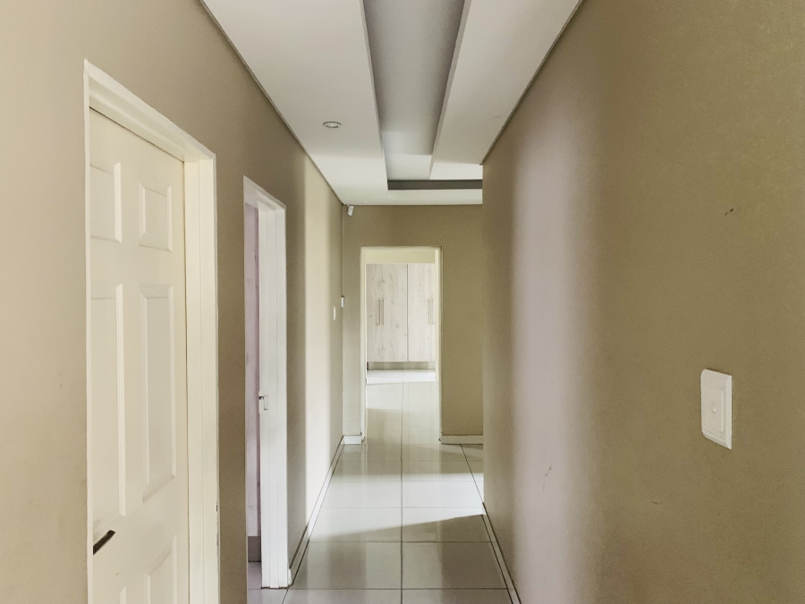 4 Bedroom Property for Sale in Aerorand Mpumalanga