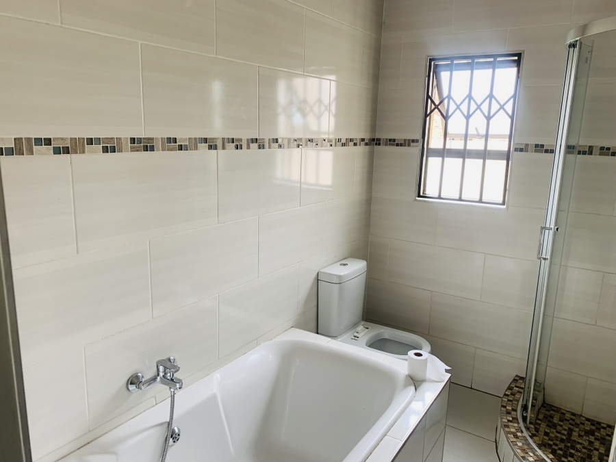 4 Bedroom Property for Sale in Aerorand Mpumalanga