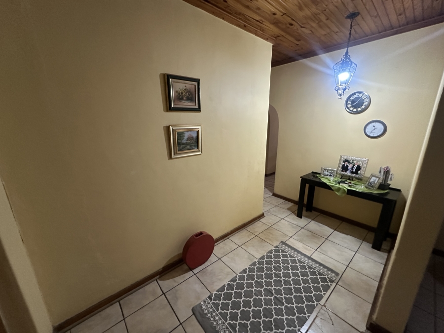 3 Bedroom Property for Sale in West Acres Ext 7 Mpumalanga