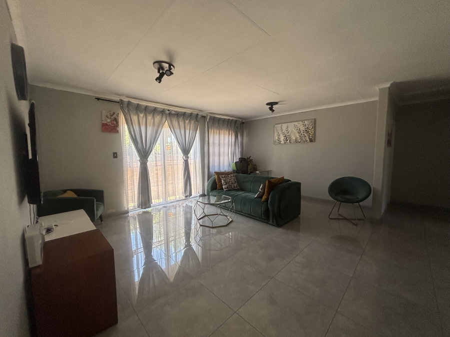 3 Bedroom Property for Sale in Reyno Ridge Mpumalanga