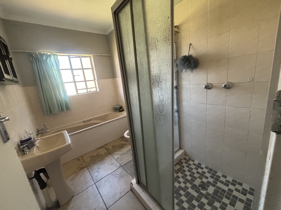 3 Bedroom Property for Sale in Reyno Ridge Mpumalanga