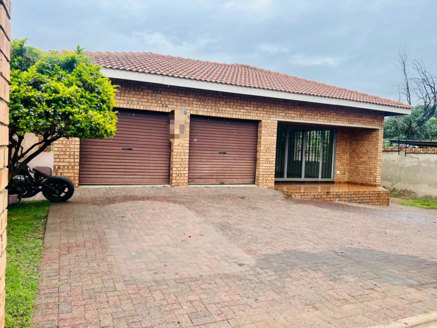 To Let 3 Bedroom Property for Rent in Reyno Ridge Mpumalanga