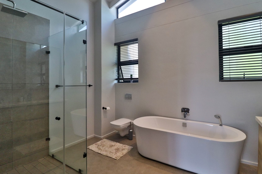 4 Bedroom Property for Sale in The Rest Nature Estate Mpumalanga