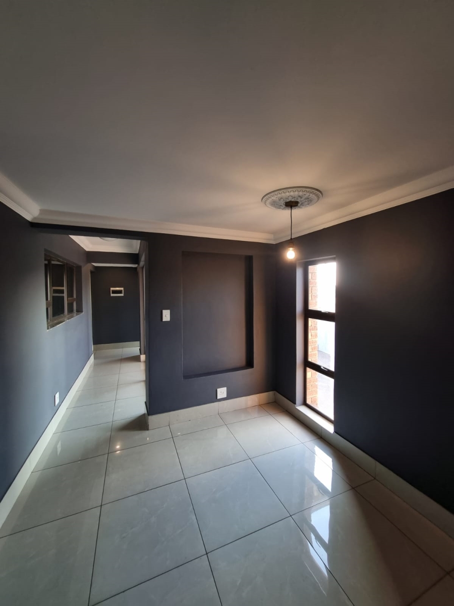 Commercial Property for Sale in SAE Business Park Mpumalanga