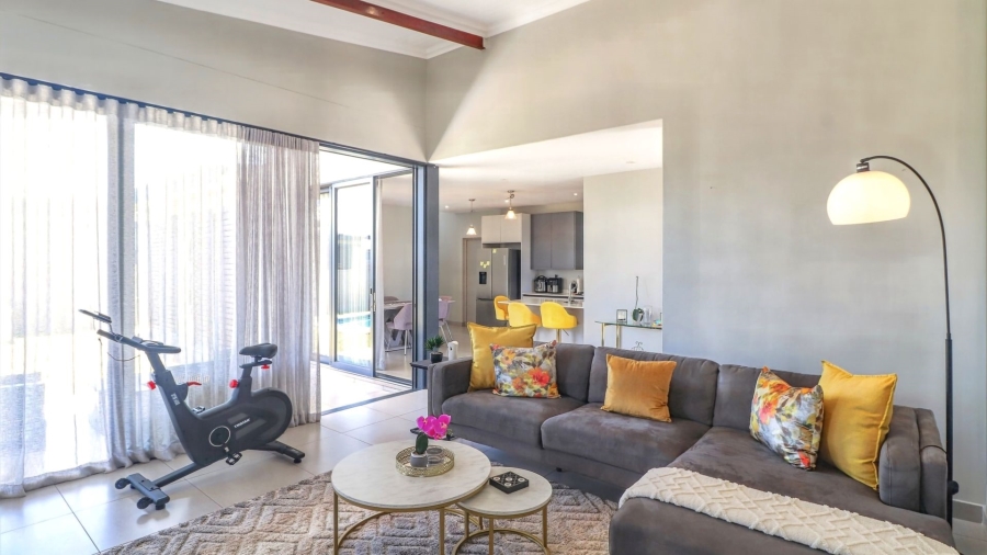 2 Bedroom Property for Sale in The Rest Nature Estate Mpumalanga