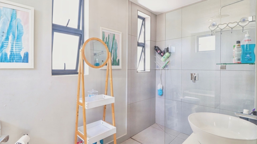 2 Bedroom Property for Sale in The Rest Nature Estate Mpumalanga