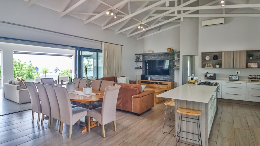 4 Bedroom Property for Sale in The Rest Nature Estate Mpumalanga