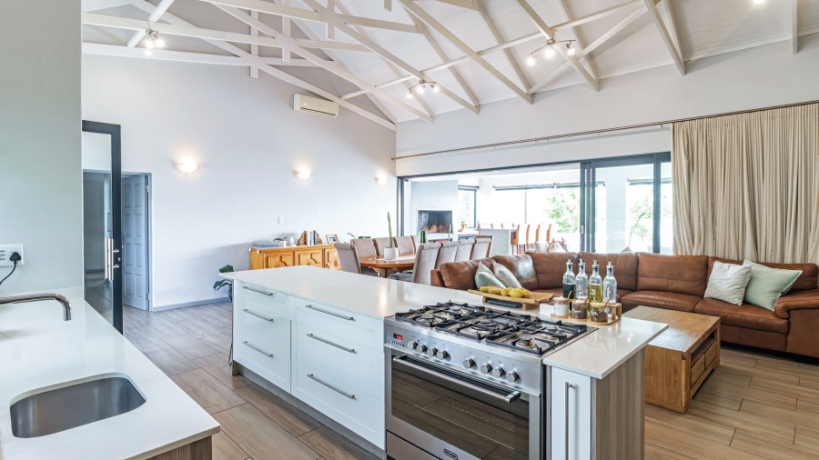 4 Bedroom Property for Sale in The Rest Nature Estate Mpumalanga