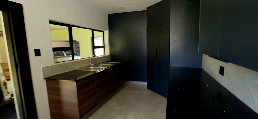 6 Bedroom Property for Sale in Die Heuwel Mpumalanga