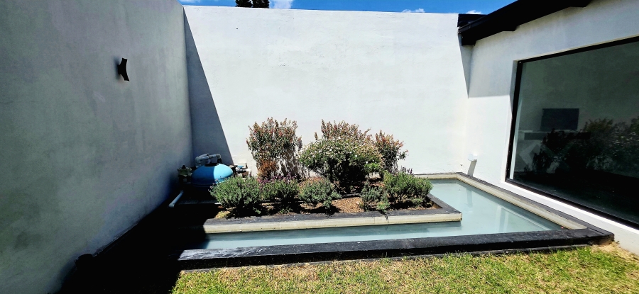 6 Bedroom Property for Sale in Die Heuwel Mpumalanga