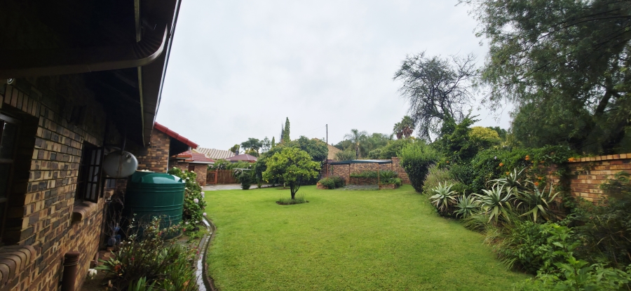 4 Bedroom Property for Sale in Reyno Ridge Mpumalanga