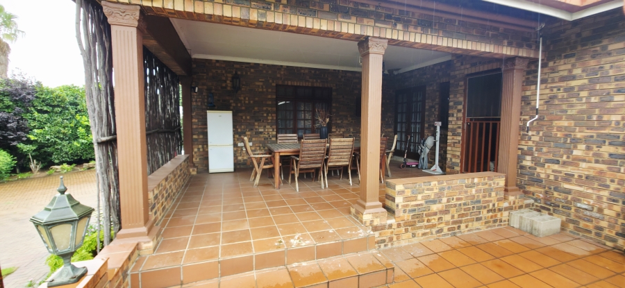 4 Bedroom Property for Sale in Reyno Ridge Mpumalanga