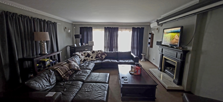 4 Bedroom Property for Sale in Reyno Ridge Mpumalanga