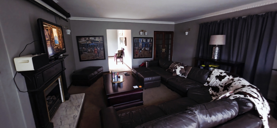 4 Bedroom Property for Sale in Reyno Ridge Mpumalanga