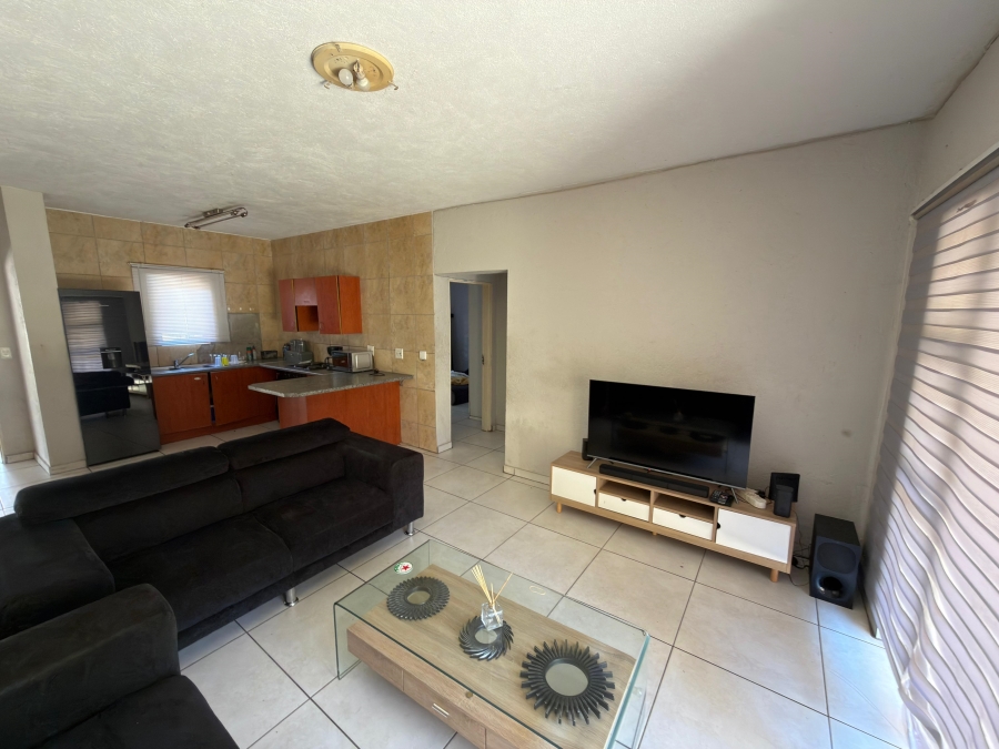 2 Bedroom Property for Sale in Stonehenge Mpumalanga
